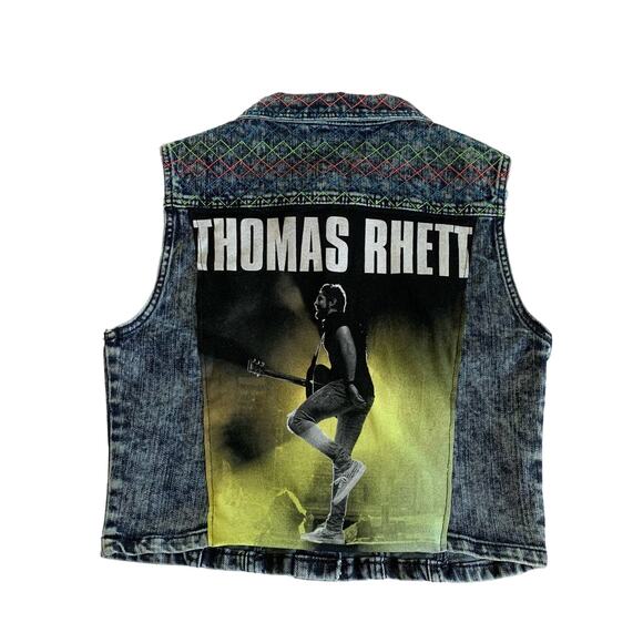 Via Penny Lane Reworked Apparel | Thomas Rhett Custom Upcycled Denim Vest - Picture 2 of 10